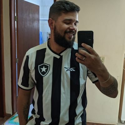 Sabedoria demais enjoa, e está cientificamente comprovado, que auto conhecimento em excesso, dá vontade de vomitar 👊🏾