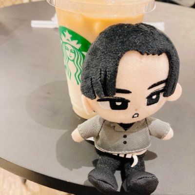 04学生.⛄️🖤|⛄️とたまにシルバニア🐰🐻|鬼滅の狛恋にどハマり中お話しできる方いればぜひ！🤝|副業勧誘✖︎