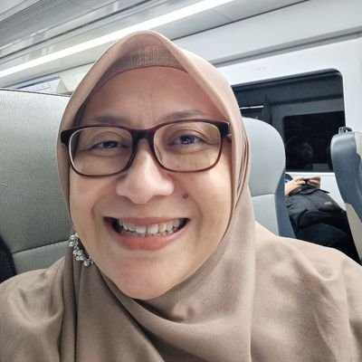 tinadahlan's profile picture. Head of Educational Psychology of School of Postgraduate Studies, lecturer of Psychology Department, Universitas Pendidikan Indonesia