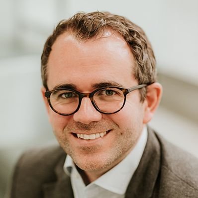 Wales, Rugby, Politics & Tech. COO & Director of Markets @techUK.