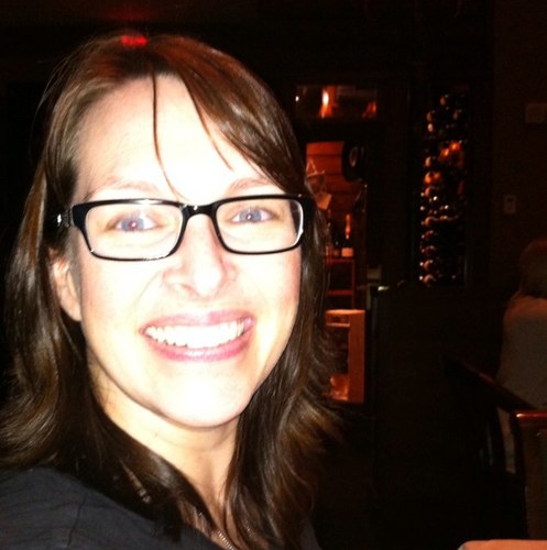 AnneSixkiller's profile picture. 4 cats.  3 small people.  2 dogs.  And a husband in a pear tree.