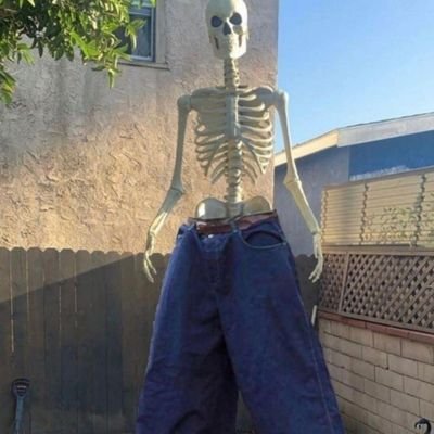 1stWhitesocks20's profile picture. 🚬😮‍💨