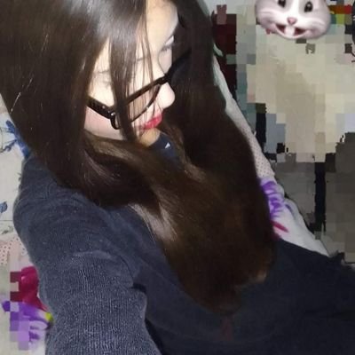 SofiaLopeart's profile picture. Que pequeñas son mis manos en relación con todo lo que la vida ha querido darme. 🥹