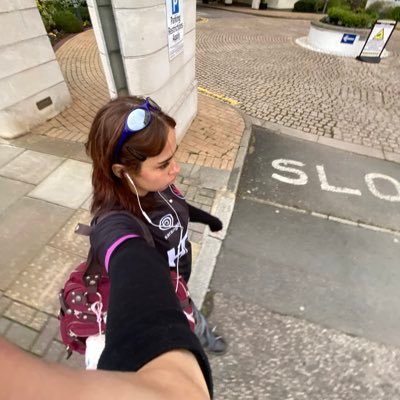 ratg1rI's profile picture. I am Normal.