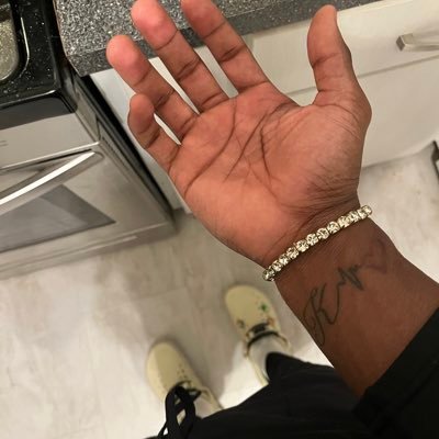 yoj4mutt's profile picture. ig: j_ira.w 𝕮𝖔𝖑𝖔𝖘𝖘𝖎𝖆𝖓𝖘 4/5 ♰ “702/616“ עֵרָנִי