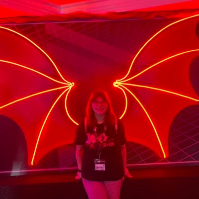 She/her~26~Autistic~Ace 🖤🩶🤍💜~Cosmically Average 👽~Lover of film, theme parks, plushies, and musicals!