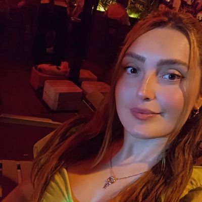 elifcamomile's profile picture. 