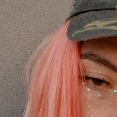 s u k i Profile