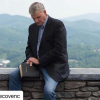 Franklin Graham (@franklingr27853) 's Twitter Profile