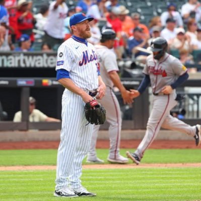 Nebraskan | Husband | Bullpen member | J-Poucher | Gut It Out Foundation @gutitoutfdn | https://t.co/Mi2su4sPvT