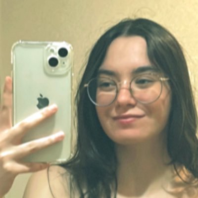 kikinha53's profile picture. :)