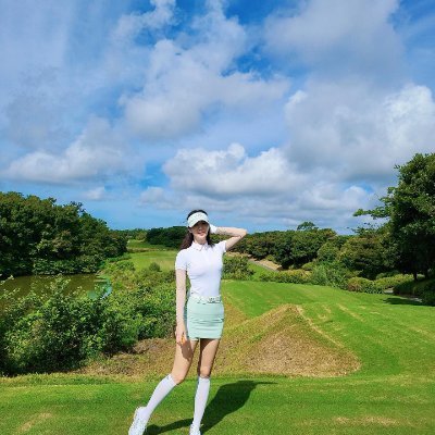 shahinvip78's profile picture. In this world, perseverance is irreplaceable