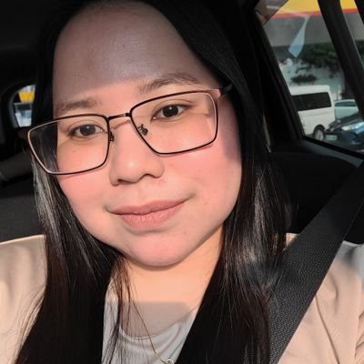 Has Phd in procrastination and fangirling | Logan's momma 🐶 | RMT 2018