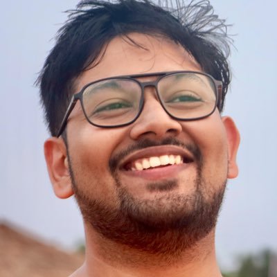 AniketSriva's profile picture. Into Software, Credit Cards and Aviation