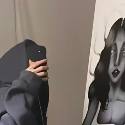 lbl578's profile picture. لونٌ باهِت.