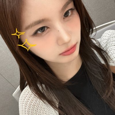 u____ing's profile picture. 미치지 않으면 섞일 수 없다