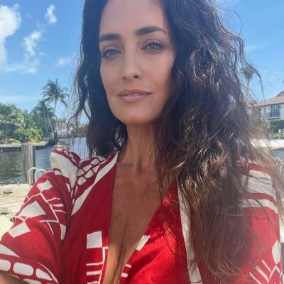 Michellenorkett's profile picture. Wardrobe Stylist | Makeup Artist | Model