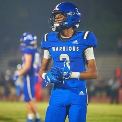 Hunt High School C/O2025| Football, Basketball,Track| ATH |6’2 177|email- quintonprice207@gmail.com| phone number- 252-294-5437|