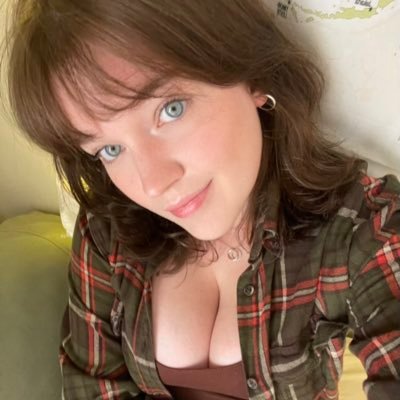 kitilohtak's profile picture. she / her | unfortunately unfortunate