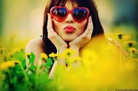 funandfearless_'s profile picture. We all have that one friend that is absolutely fucking insane, well that's me.