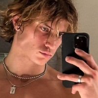 Dorian Thatcher (@curlydorian) 's Twitter Profile