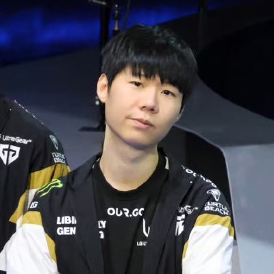 tldn03's profile picture. 