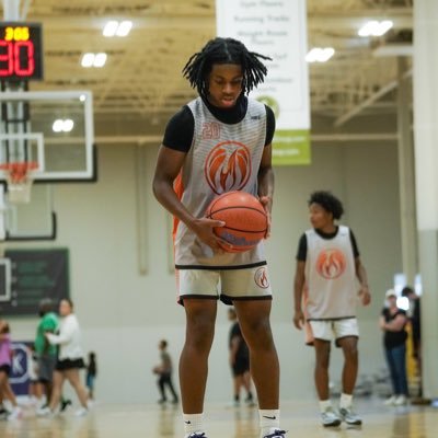 (Tri west high school) Brownsburg indiana📍c/o2028 5’10 pg,sg. 📞 463-280-8656, 📚3.2 gpa, aau program fire 2028 orange puma circuit