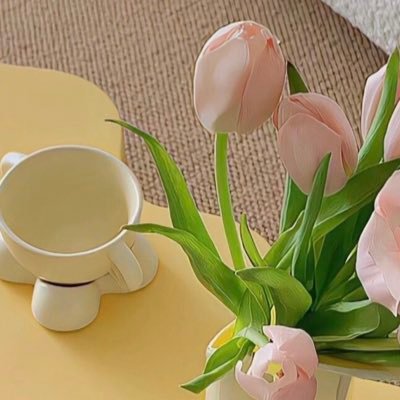 Paveena24409289's profile picture. 