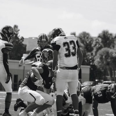 Lake Howell Highschool '26 | MLB/HB | 6’0 182Lbs| | 40 time- 4.7 |hodge10jeovani@gmail.com |407-902-9302