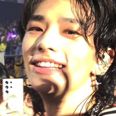 ARMYStay. 🙂
also @HyunSungbudols
Feedbacks: #NabudolniKarl