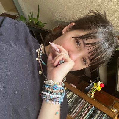 monialegriaaaaa's profile picture. maestra hada flor y rebelde; donde lo bueno nace: abajo y a la izquierda 🧚🏼‍♂️🪷🐚 apuesto por el amor, la tierra y la comunidad