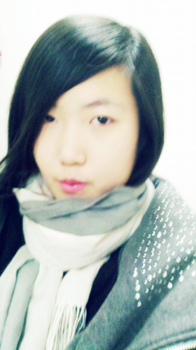 나?ㅋ▷ 92년생,21살 직업:파티쉐(케익디자이너, 제과,제빵)/ CCM,영화감상~ 종교/크리스천~♥ 교사,찬양단메인보컬/친하게지내실분선팔부탁~!^