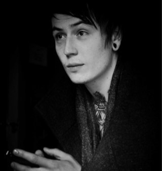 AfreakingA's profile picture. I retweet everything about AA ;)