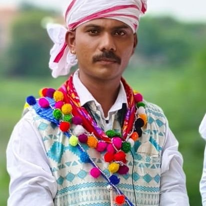 जय प्रकृती 🍀🌾जय जोहार ☘️🌾जय आदिवासी
जय भीम
अपने समाज को बोधिक वेचारिक व आर्थिक रूप से आज़ाद कराना
