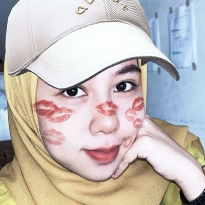 Rii_Pgstu's profile picture. purba rara😭