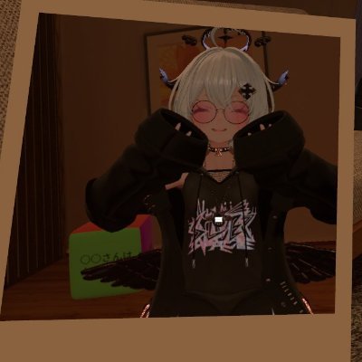 8/25からVRchat始めました!
Tachyonかchanって呼んでください!
仲良うなろ