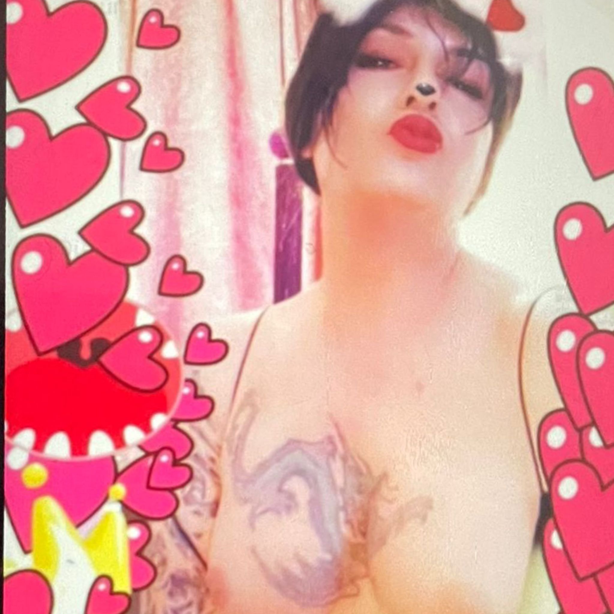 YarenT86959's profile picture. 