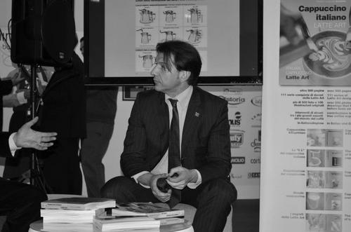 LattuadaAndrea's profile picture. Bar and Coffeeshop designer, 2003 Italian Barista Champion, WBC Judge 2006 - 2008. Italian SCAE Coordinator