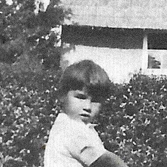 makhunsoundart's profile picture. Filipina sound artist living in the UK.