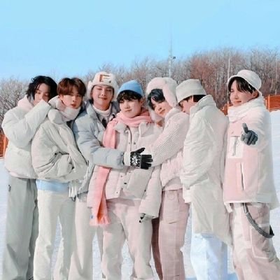 The most beautiful and special event in my life is that I got to know BTS and became an arm and I am proud to be an army
💜💜