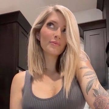annabellea42341's profile picture. 