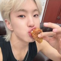 mavi ☆ (@ishithv) 's Twitter Profile
