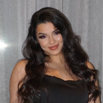 hailycedeno's profile picture. serving God & looks