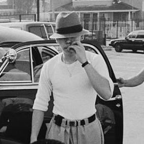 mobuodayooo's profile picture. とりま話してくれる女の子DMきて欲しい