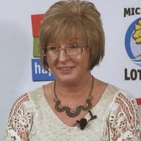 Julie Leach (@leach_juli36923) 's Twitter Profile