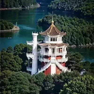 Qubeleymk27's profile picture. 