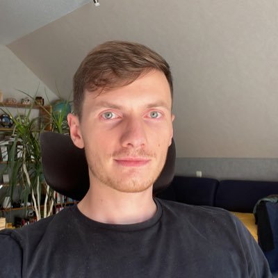 BugLukas's profile picture. NLP enthusiast 🤖