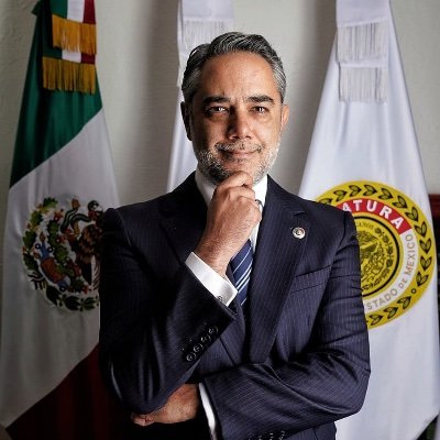 Abogado | Coordinador de Diputados Locales PAN en la LXII Legislatura del Estado de México.