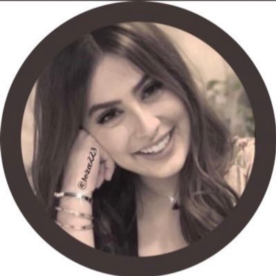 عـآليھ مثل السحاب من بياض ومن طُهر ما تضيق إلا غيآب وما تبوح إلآ مطر.. ❤️❤️ متذوقه للشعر
