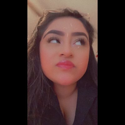 alysiaa_17's profile picture. it is what it is ♊️